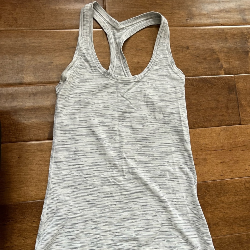 Lululemon Grey and white racer back tank